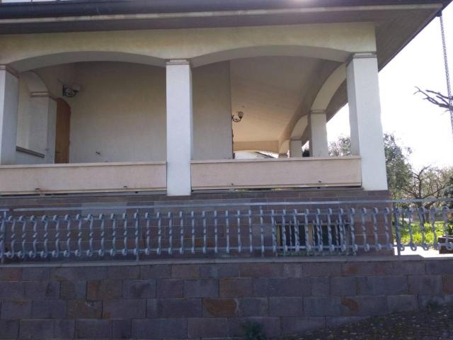 Villa in vendita a Cesena