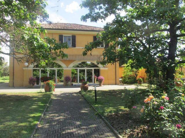 Villa in vendita a Cesena