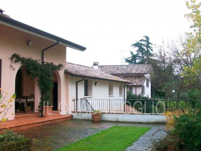 Villa in vendita a Cesena