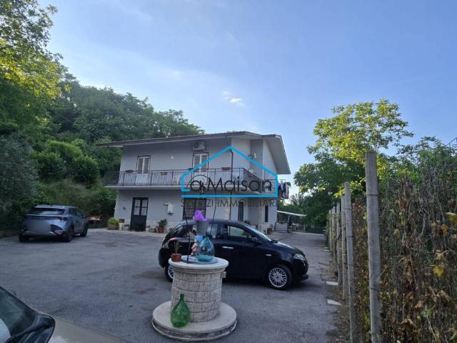Villa in vendita a Cesinali AV