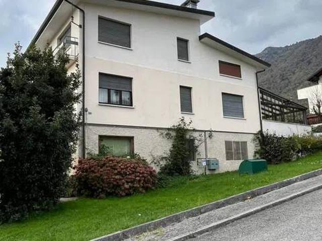 Villa in vendita a Cesiomaggiore BL