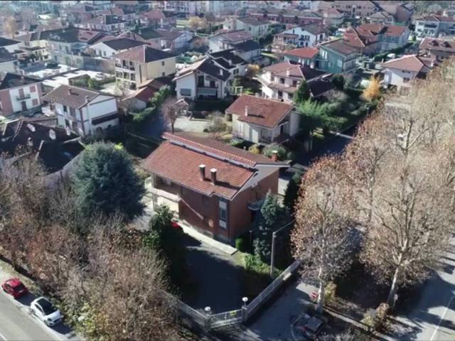 Villa in vendita a Cherasco CN