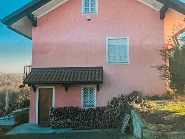 Villa in vendita a Cherasco CN