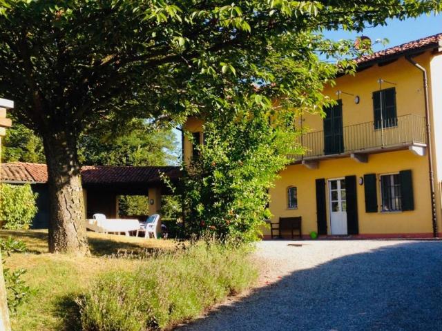 Villa in vendita a Cherasco CN