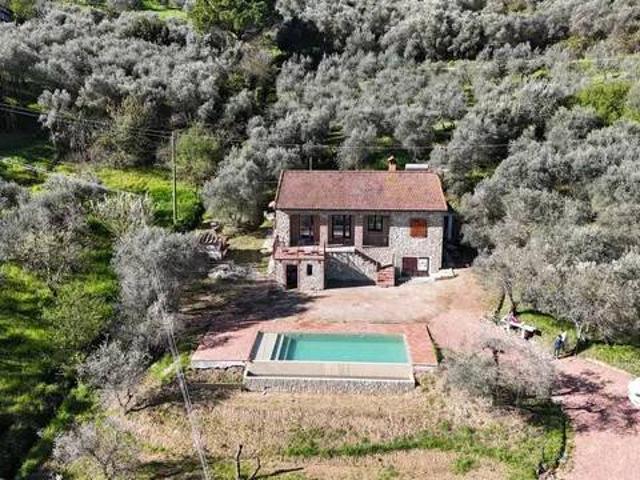 Villa in vendita a Chianni PI