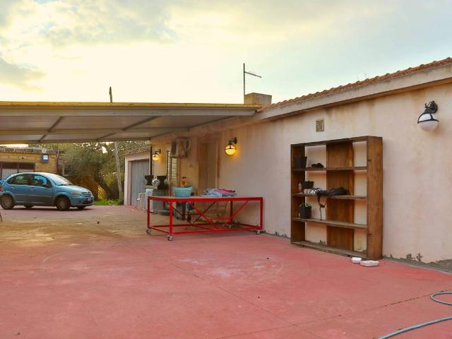 Villa in vendita a Chiaramonte Gulfi RG