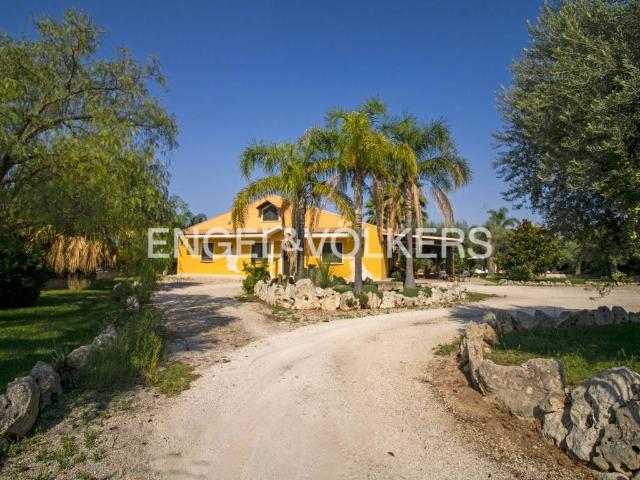 Villa in vendita a Chiaramonte Gulfi RG