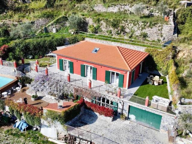 Villa in vendita a Chiavari GE