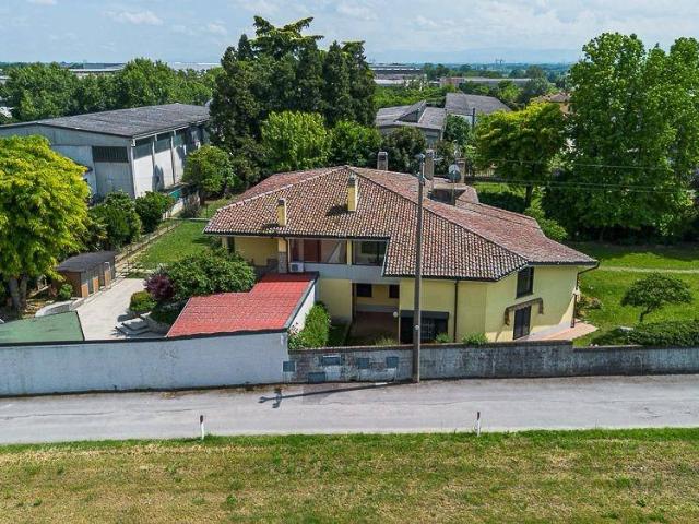 Appartamento in vendita a Chignolo Po PV
