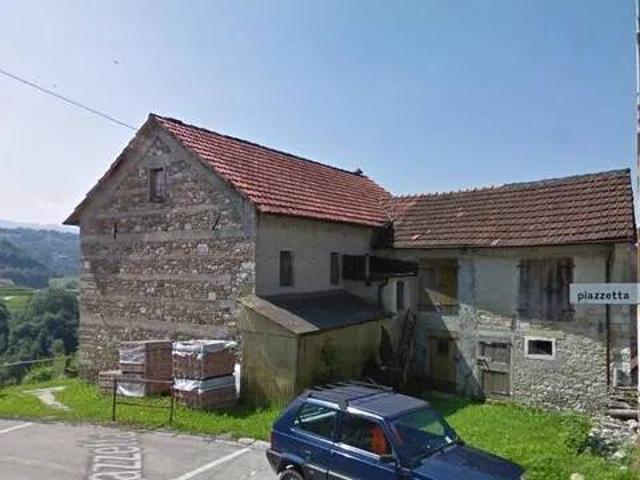 Villa in vendita a Chies d'Alpago BL