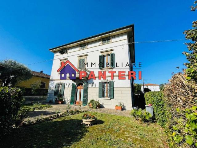 Villa in vendita a Chiesina Uzzanese PT