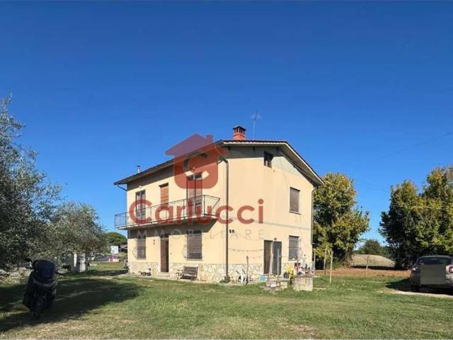 Villa in vendita a Chiesina Uzzanese PT