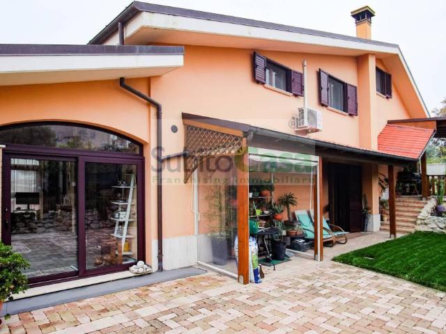 Villa in vendita a Chieti CH