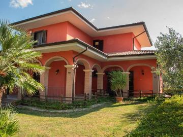 Villa in vendita a Chieti CH