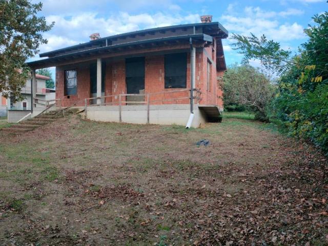 Villa in vendita a Chieve CR