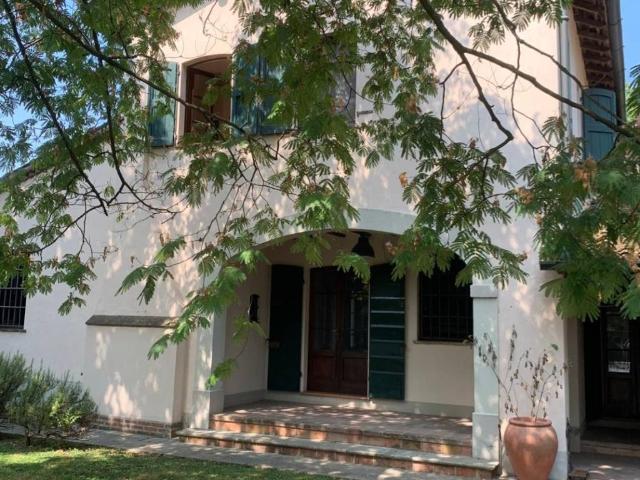 Villa in vendita a Chieve CR