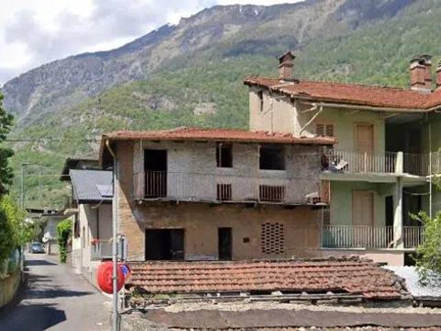 Villa in vendita a Chiomonte TO