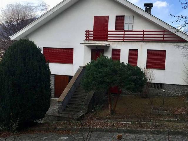 Villa in vendita a Chiomonte TO