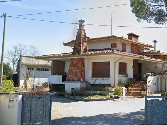 Villa in vendita a Chions PN