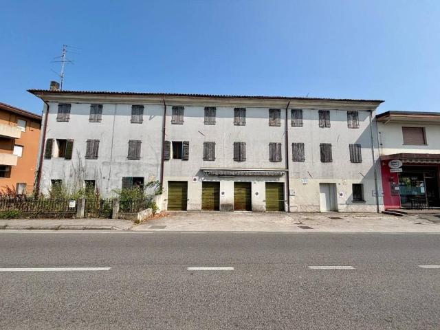 Villa in vendita a Chions PN