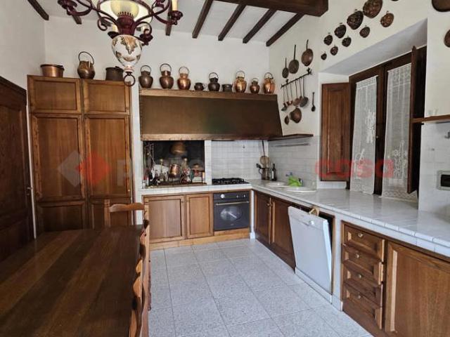 Villa in vendita a Chitignano