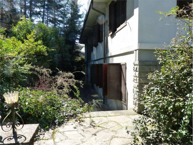 Villa in vendita a Chitignano AR