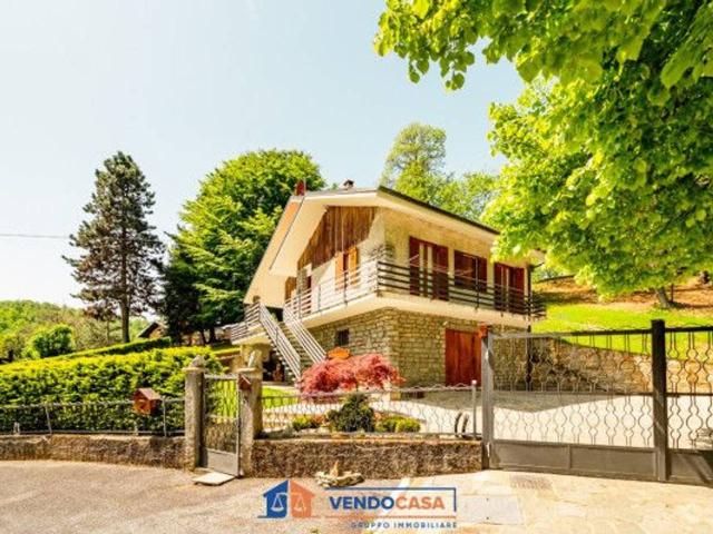 Villa in vendita a Chiusa Di Pesio