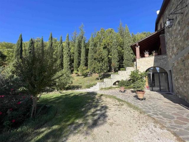 Villa in vendita a Chiusi della Verna AR