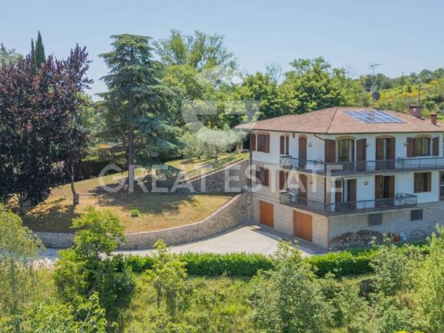 Villa in vendita a Chiusi SI