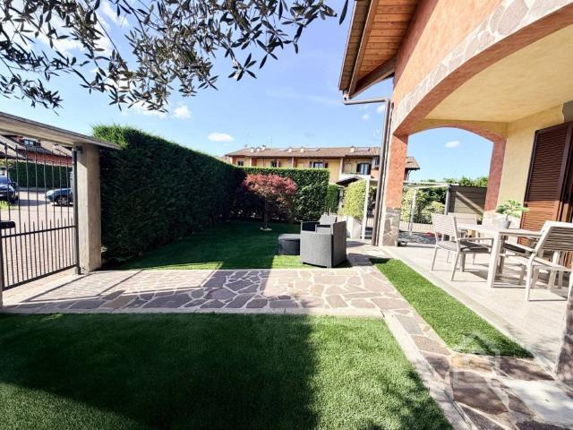 Villa in vendita a Chivasso TO