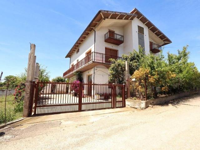 Villa in vendita a Città Sant'Angelo PE