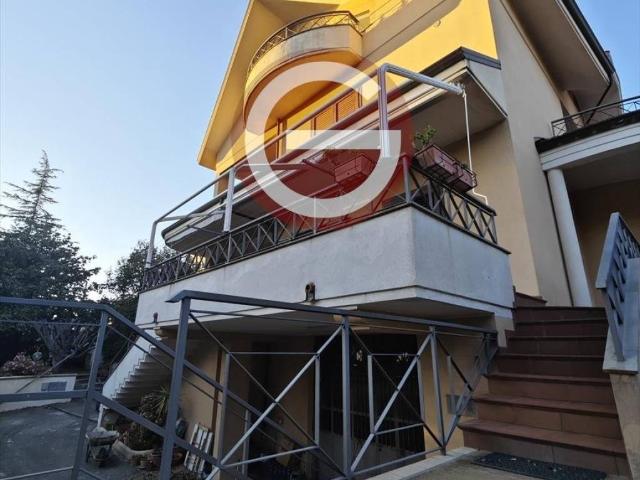 Villa in vendita a Cittanova RC