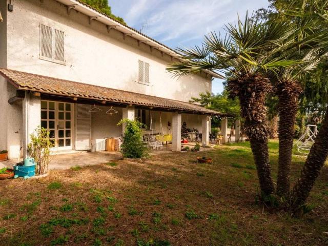 Villa in vendita a Civitanova Marche MC