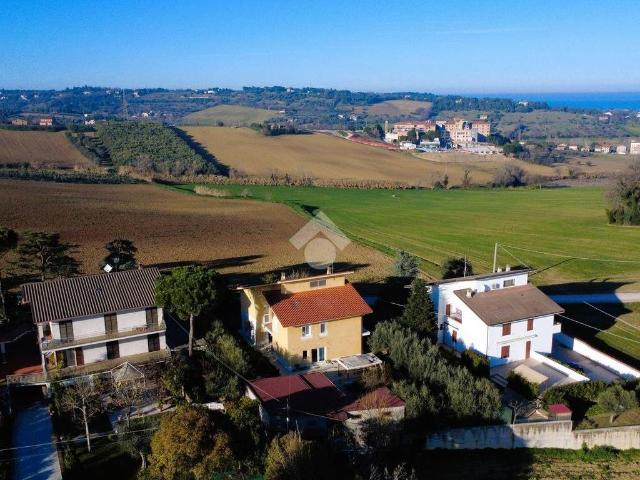 Villa in vendita a Civitanova Marche MC