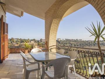 Villa in vendita a Civitanova Marche MC