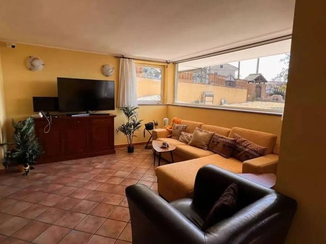 Villa in vendita a Civitaquana PE
