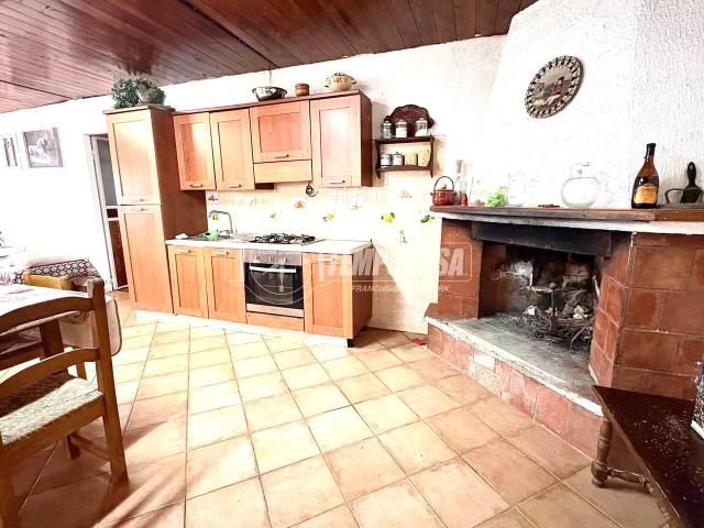 Villa in vendita a Civitavecchia