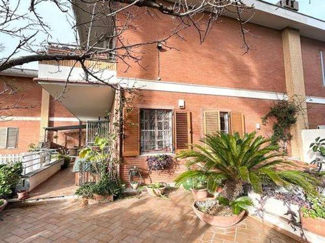 Villa in vendita a Civitavecchia RM