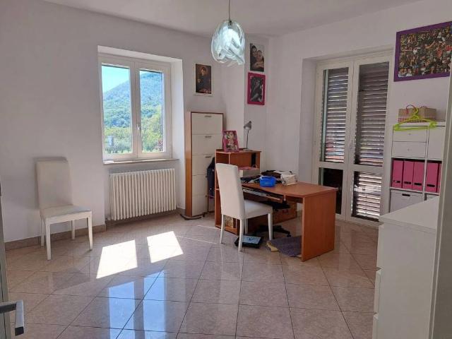 Villa in vendita a Civitella del Tronto TE