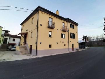 Villa in vendita a Civitella del Tronto TE