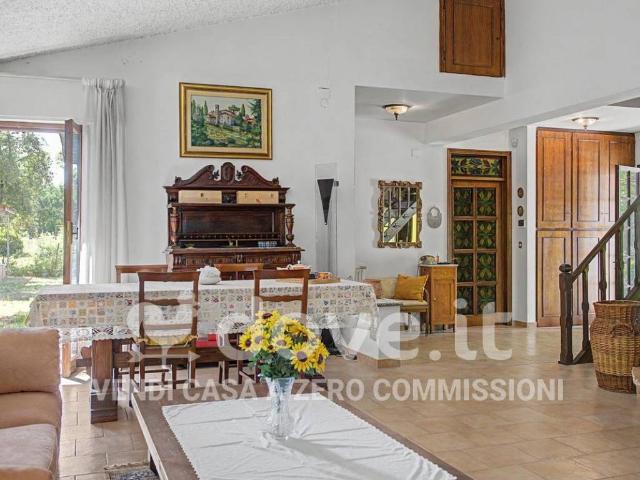 Villa in vendita a Civitella in Val di Chiana AR