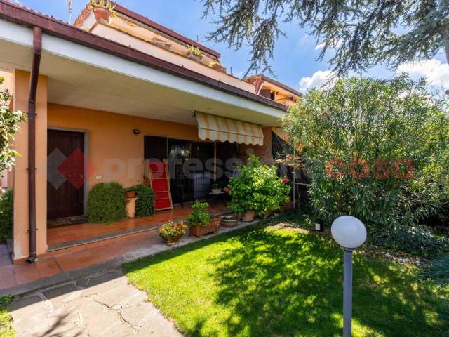 Villa in vendita a Ciampino RM