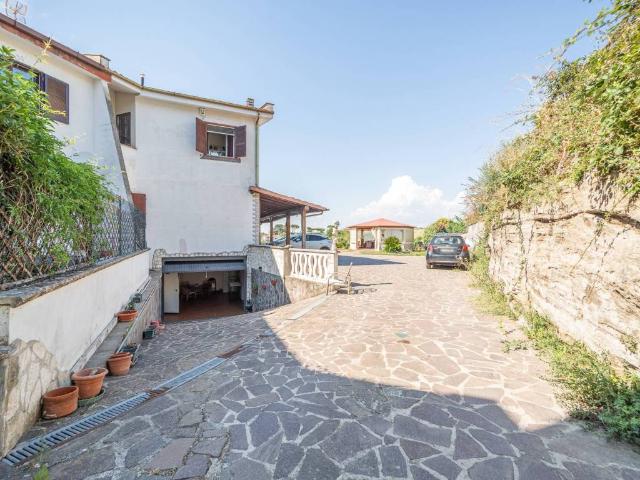 Villa in vendita a Ciampino RM