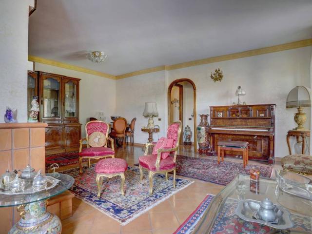 Villa in vendita a Ciampino RM