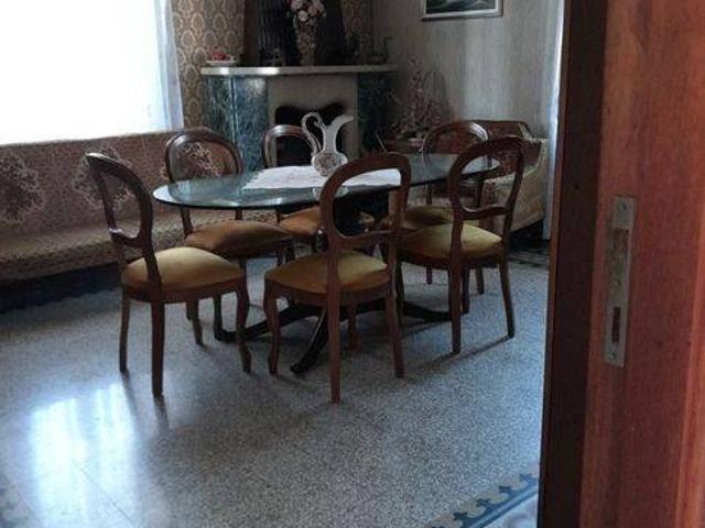 Villa in vendita a Cigognola PV