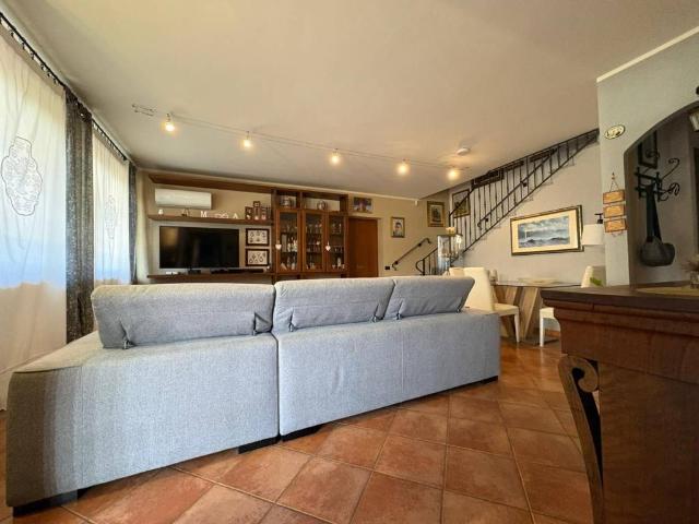 Villa in vendita a Cigliano VC