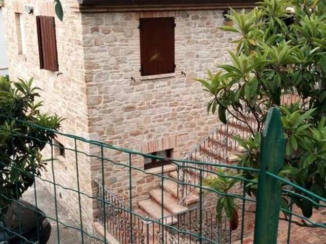 Villa in vendita a Cingoli MC