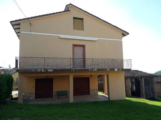 Villa in vendita a Cingoli MC