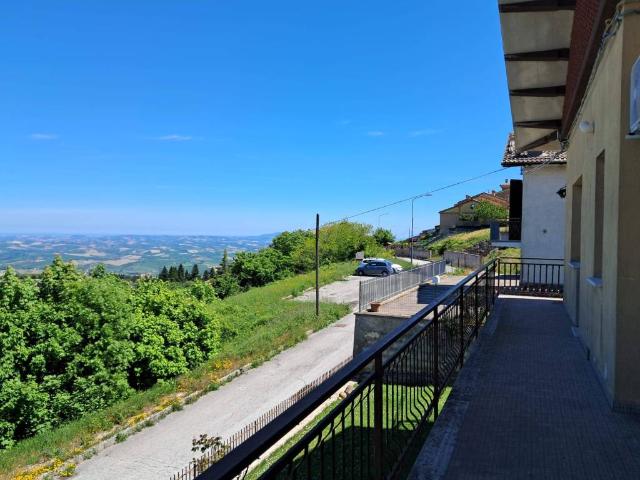 Villa in vendita a Cingoli MC