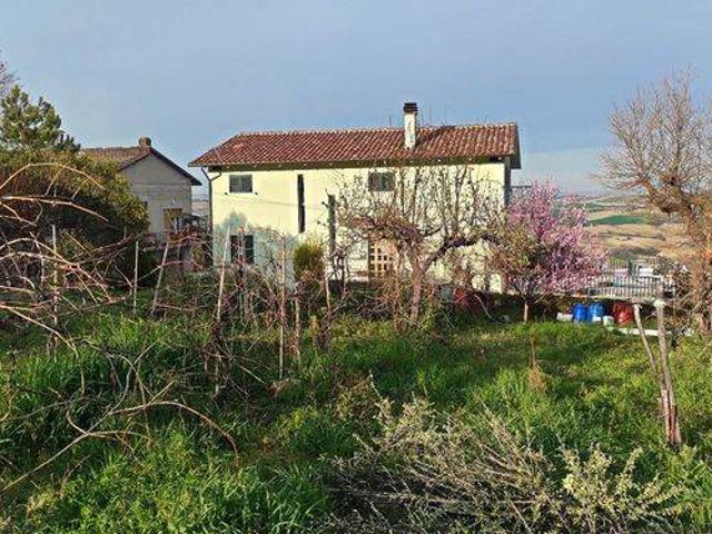 Villa in vendita a Cingoli MC